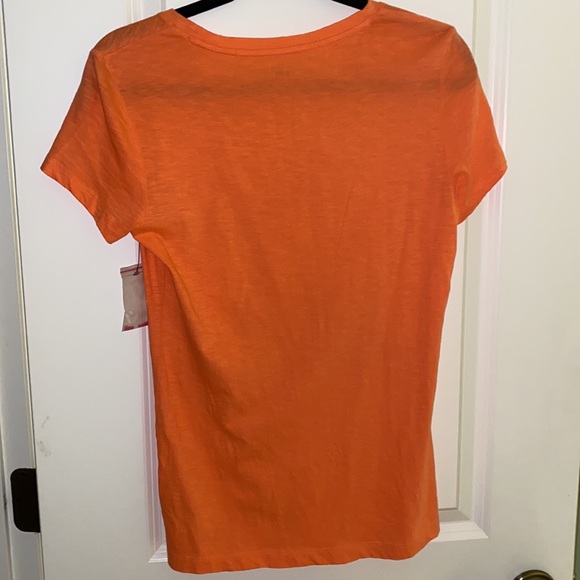 Crown and Ivy tshirt. - Picture 5 of 5